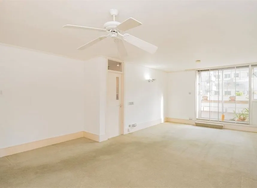 Upper Ground, Southwark, SE1, photo 3