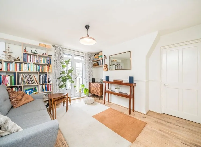 3 bed flat for sale — Copenhagen Street, Angel, N1