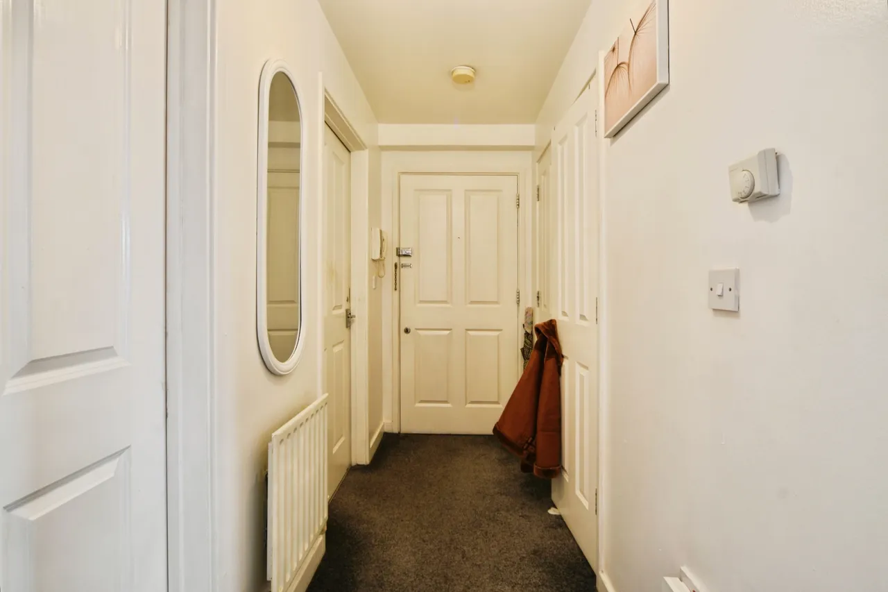 Gareth Drive, London, N9, photo 7
