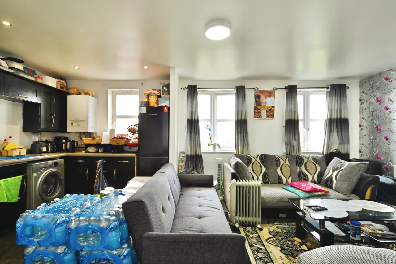 Gareth Drive, London, N9, photo 6