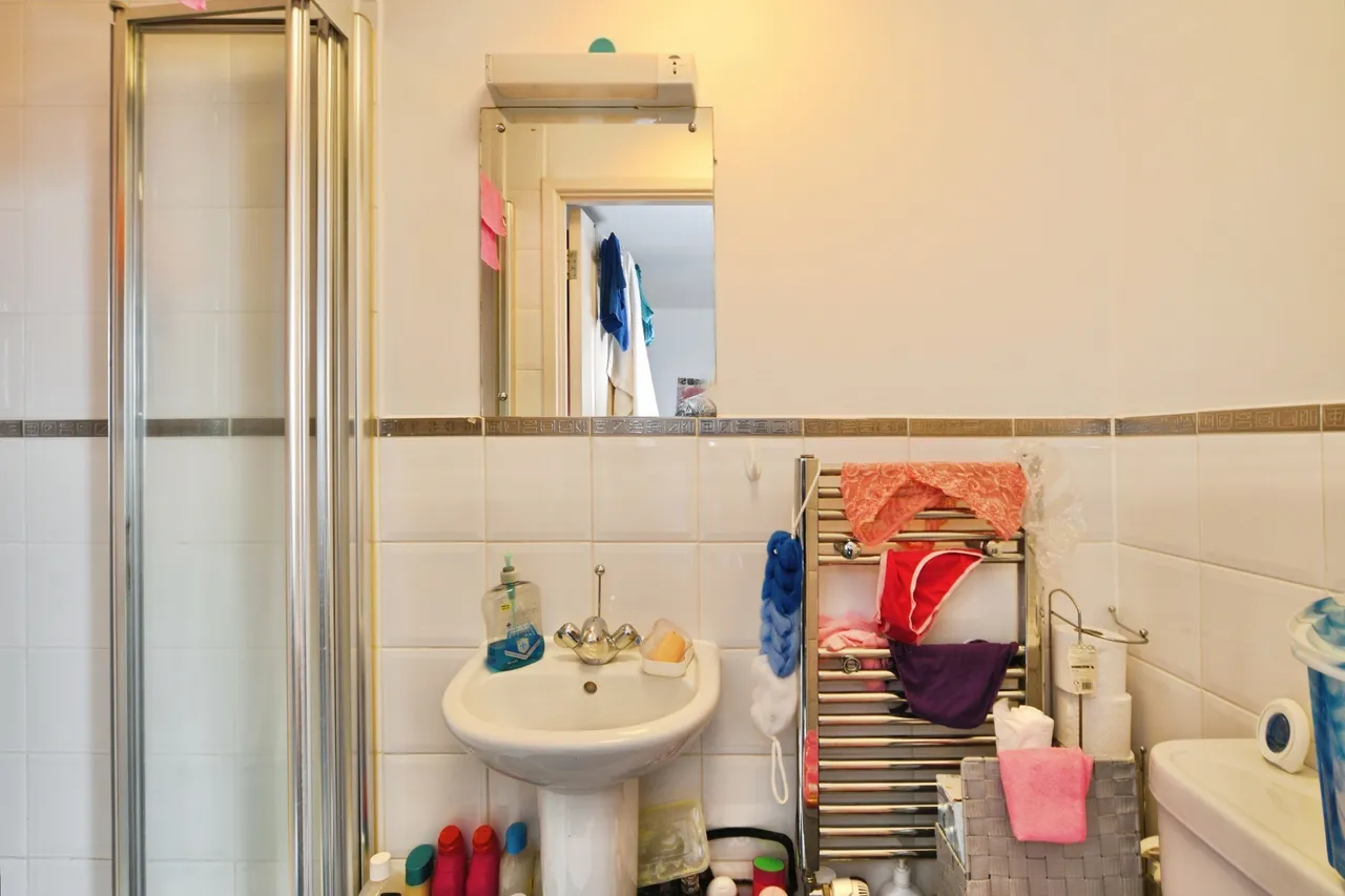 Gareth Drive, London, N9, photo 10
