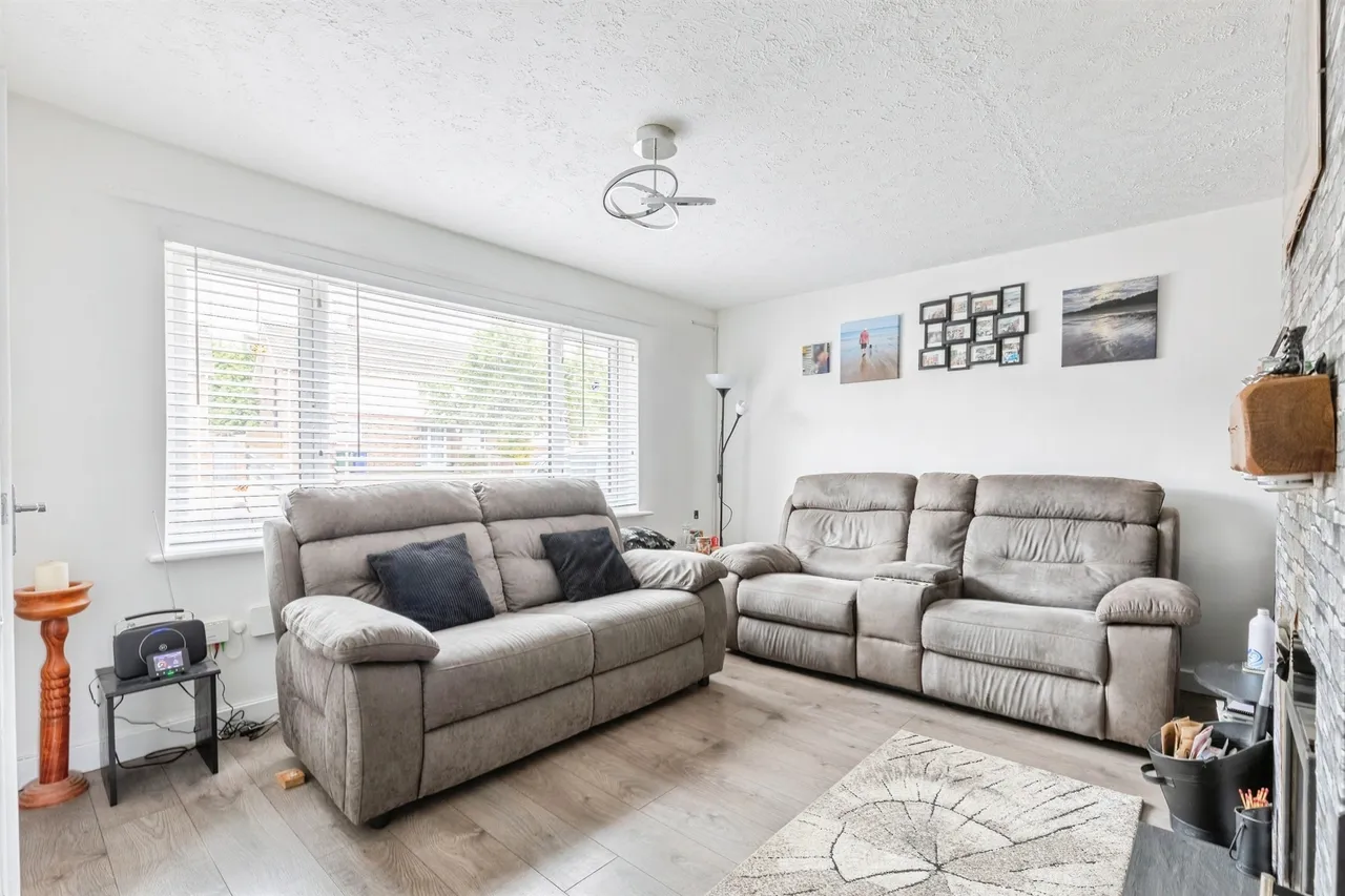 Prescott Avenue, Banbury, OX16, photo 4