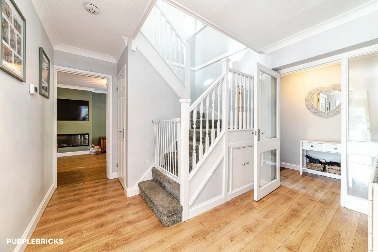 Caesar Close, Basingstoke, RG23, photo 24
