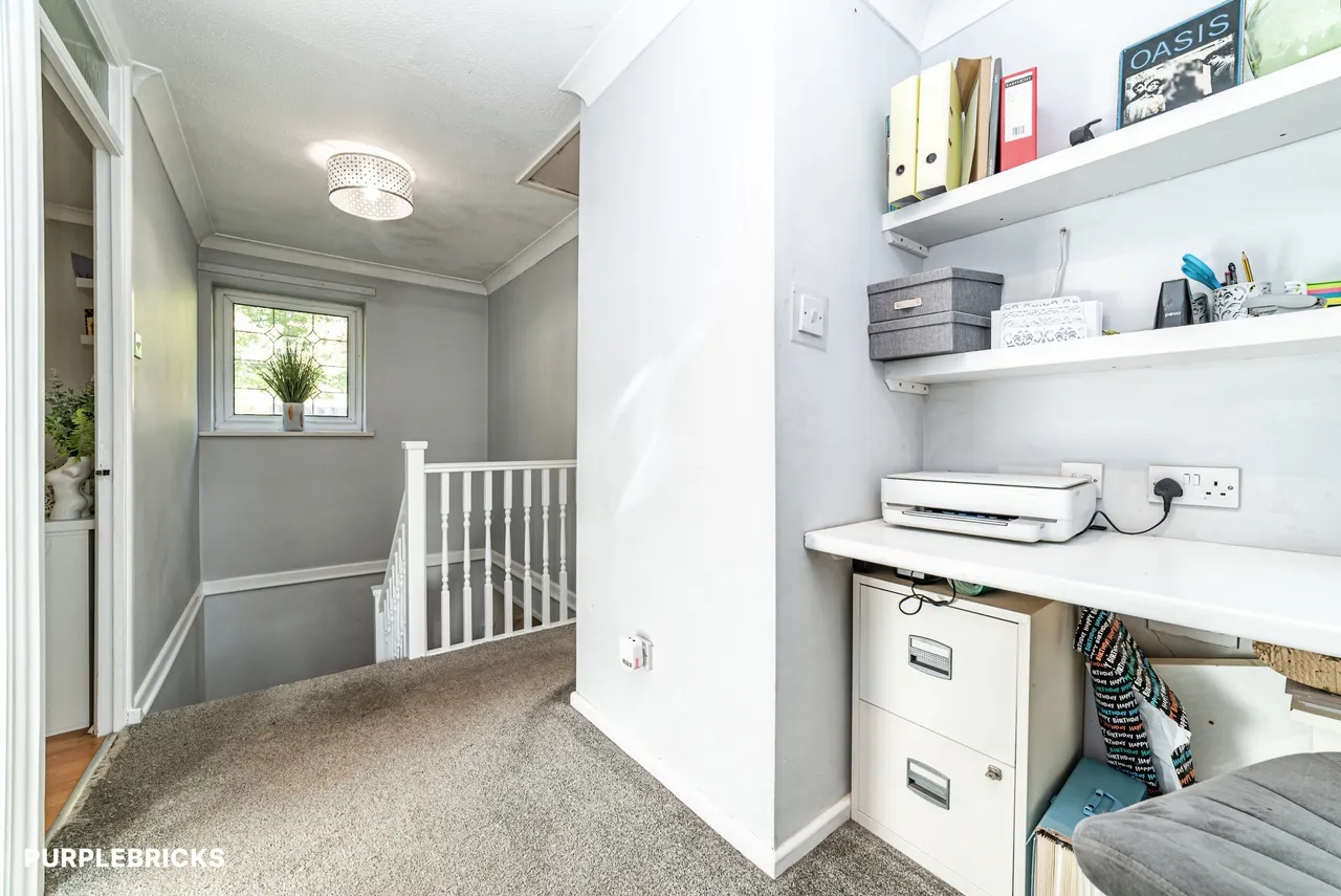 Caesar Close, Basingstoke, RG23, photo 20