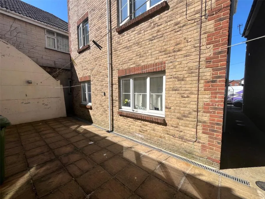 Sandown Road, Sandown, PO36, photo 3