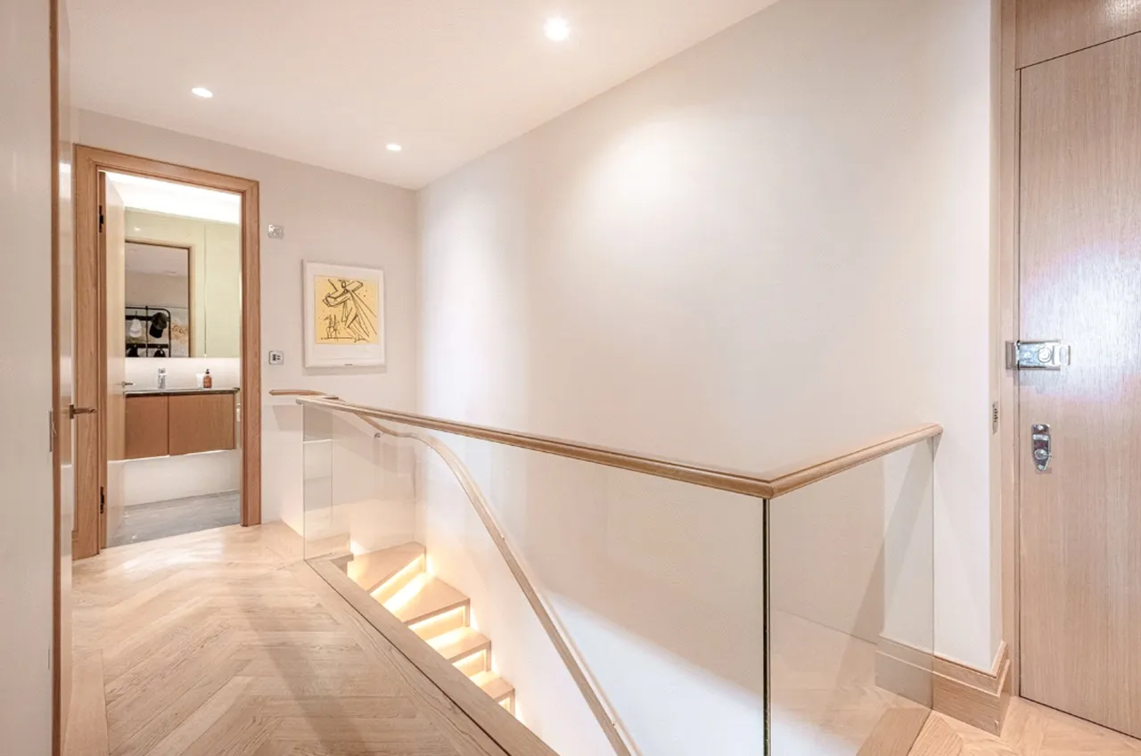 Upper Grosvenor Street, Mayfair, London, photo 12