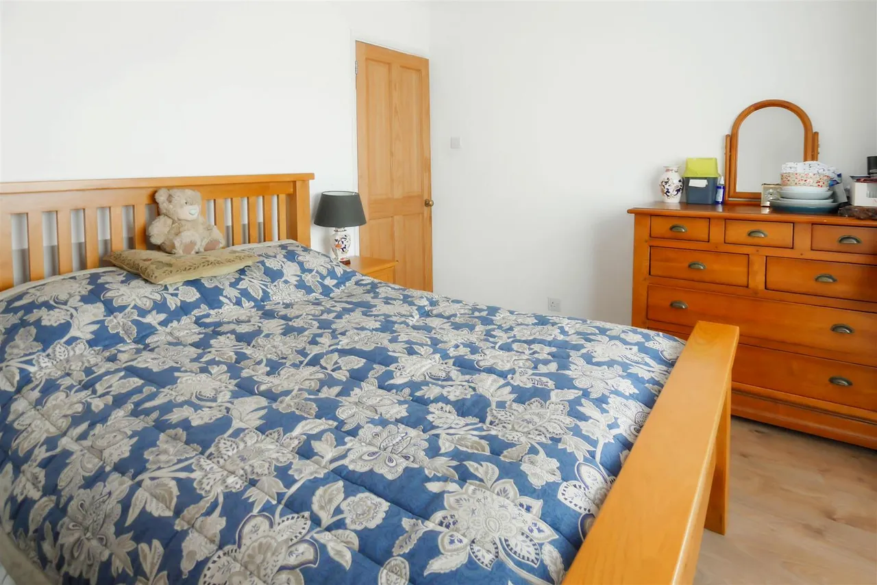 Grand Avenue, Wick, photo 9