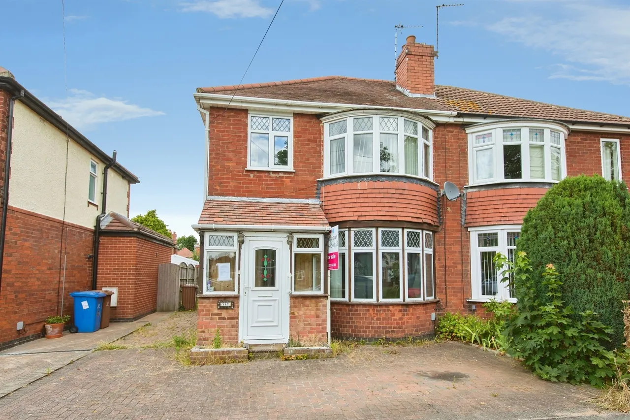 3 bed house for sale, Carlton Avenue, Shelton Lock, DE24