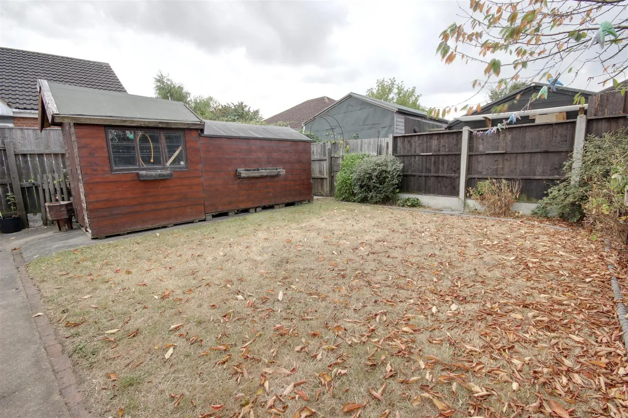 Elswick Gardens, Barton-Upon-Humber, photo 7