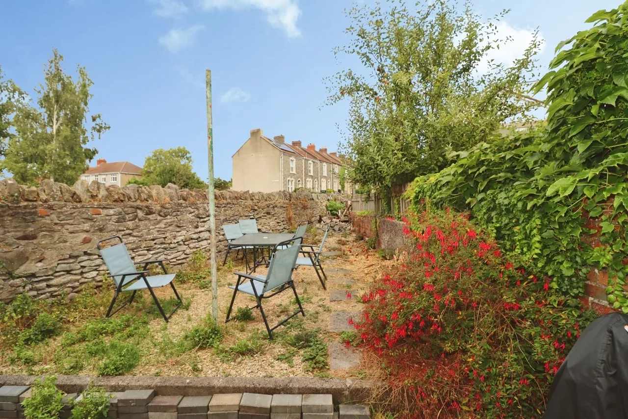 Railway Terrace, Bristol, BS16, photo 13