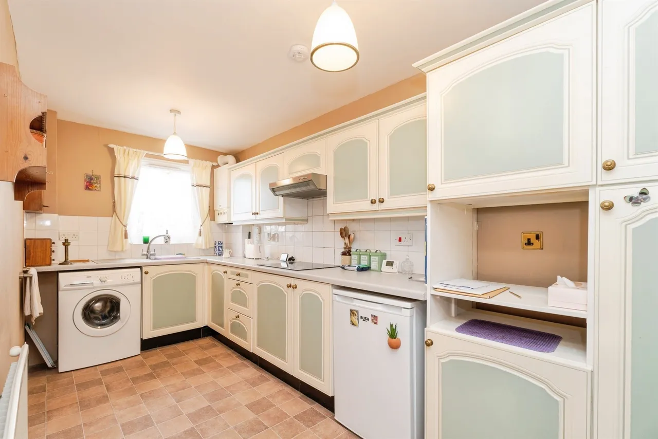 St. Marys Road, Cromer, photo 2