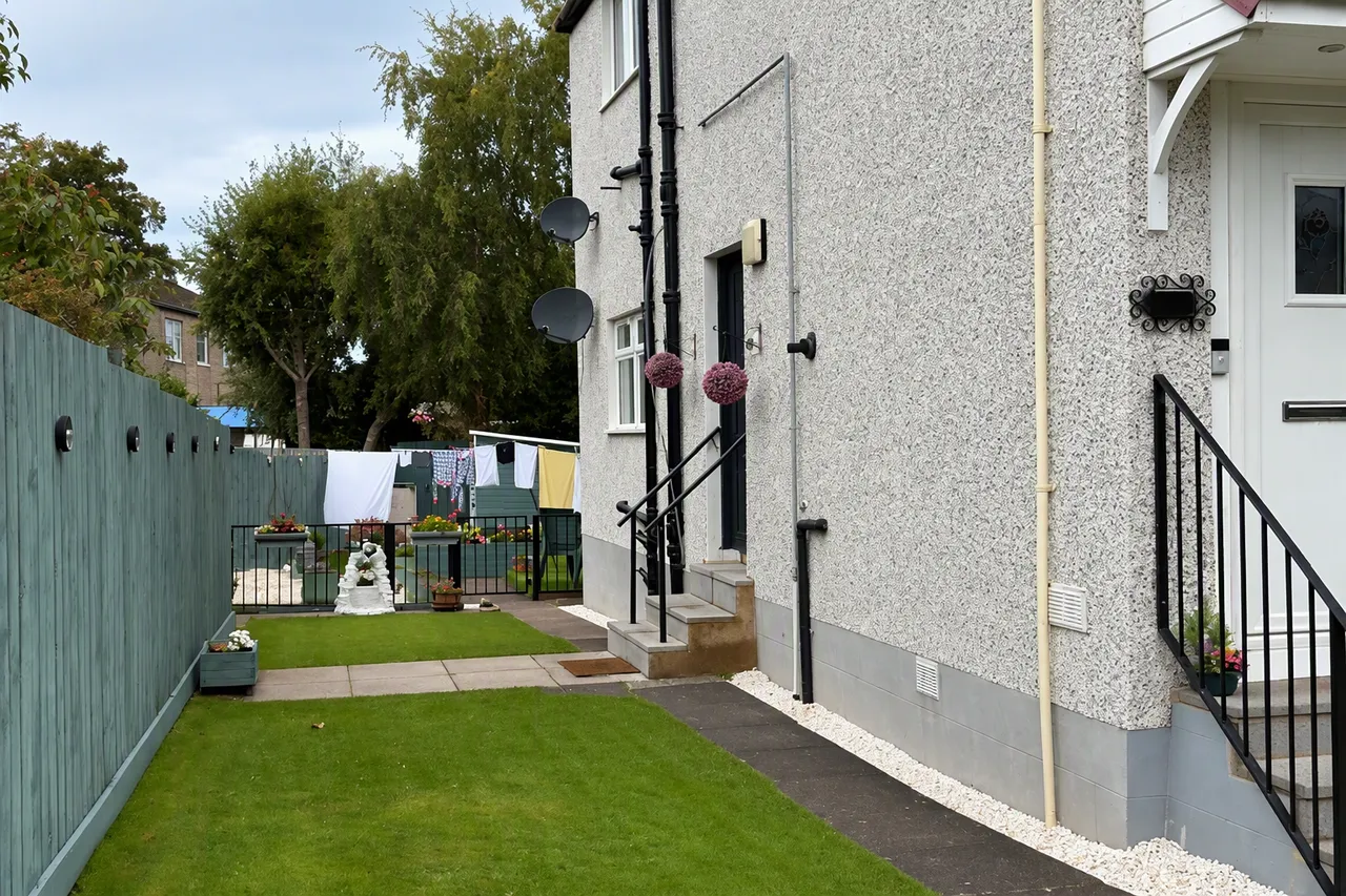 3 bed flat to rent, Kirriemuir Avenue, Glasgow, G52