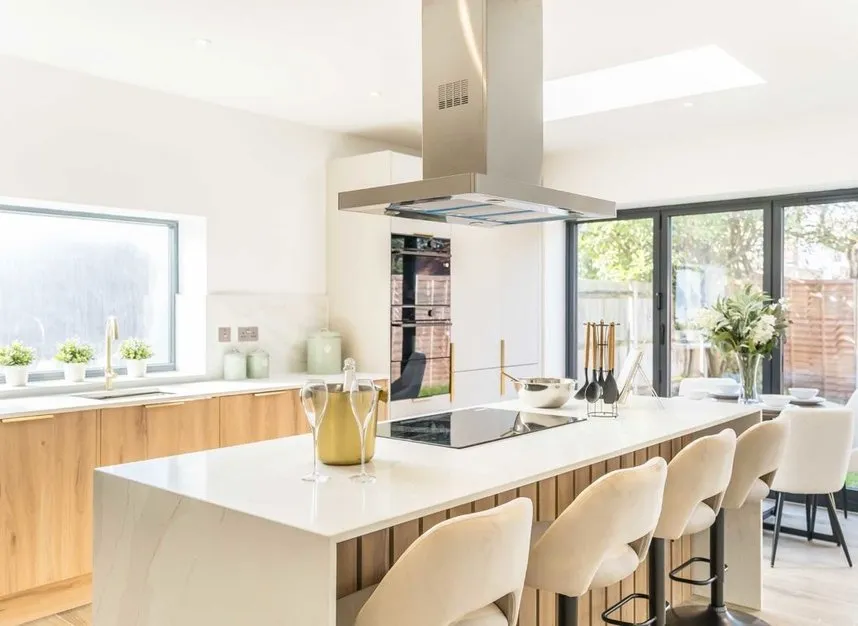 3 bed house for sale — Hathaway Gardens, West Ealing, W13