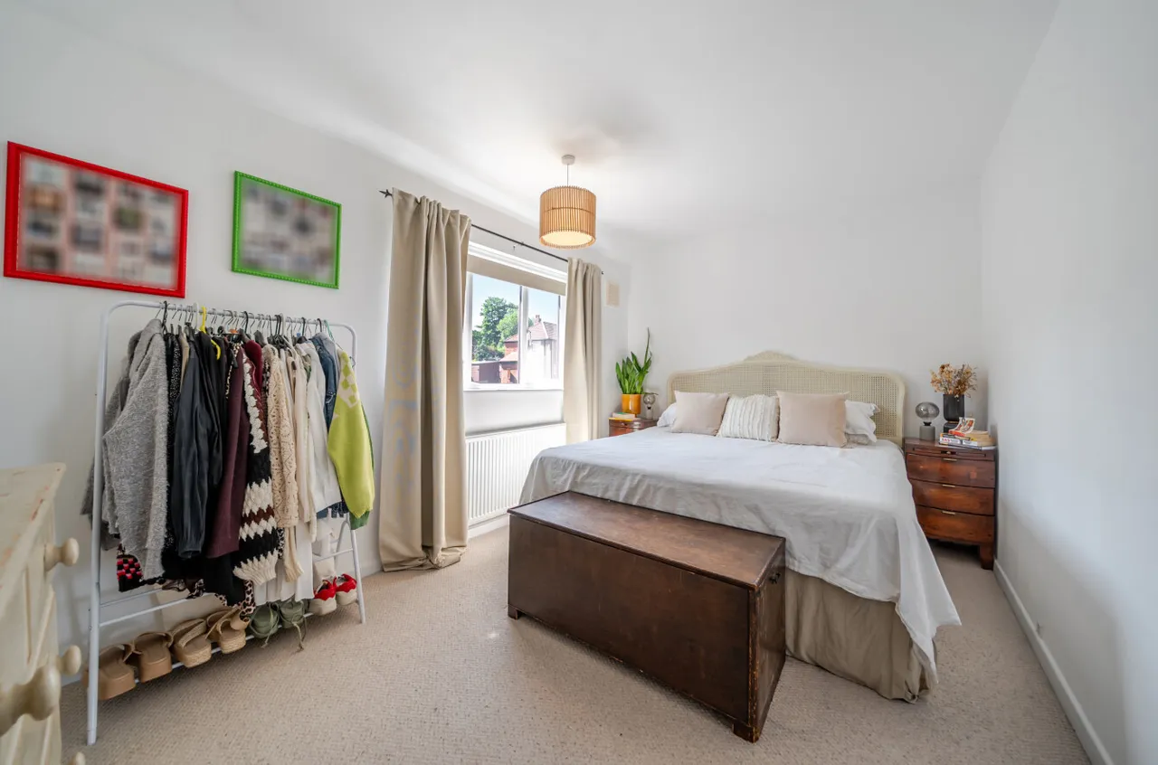 Westdale Road, Pudsey, LS28, photo 4