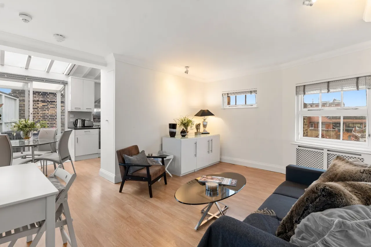 1 bed flat to rent, Walton Street, London, SW3