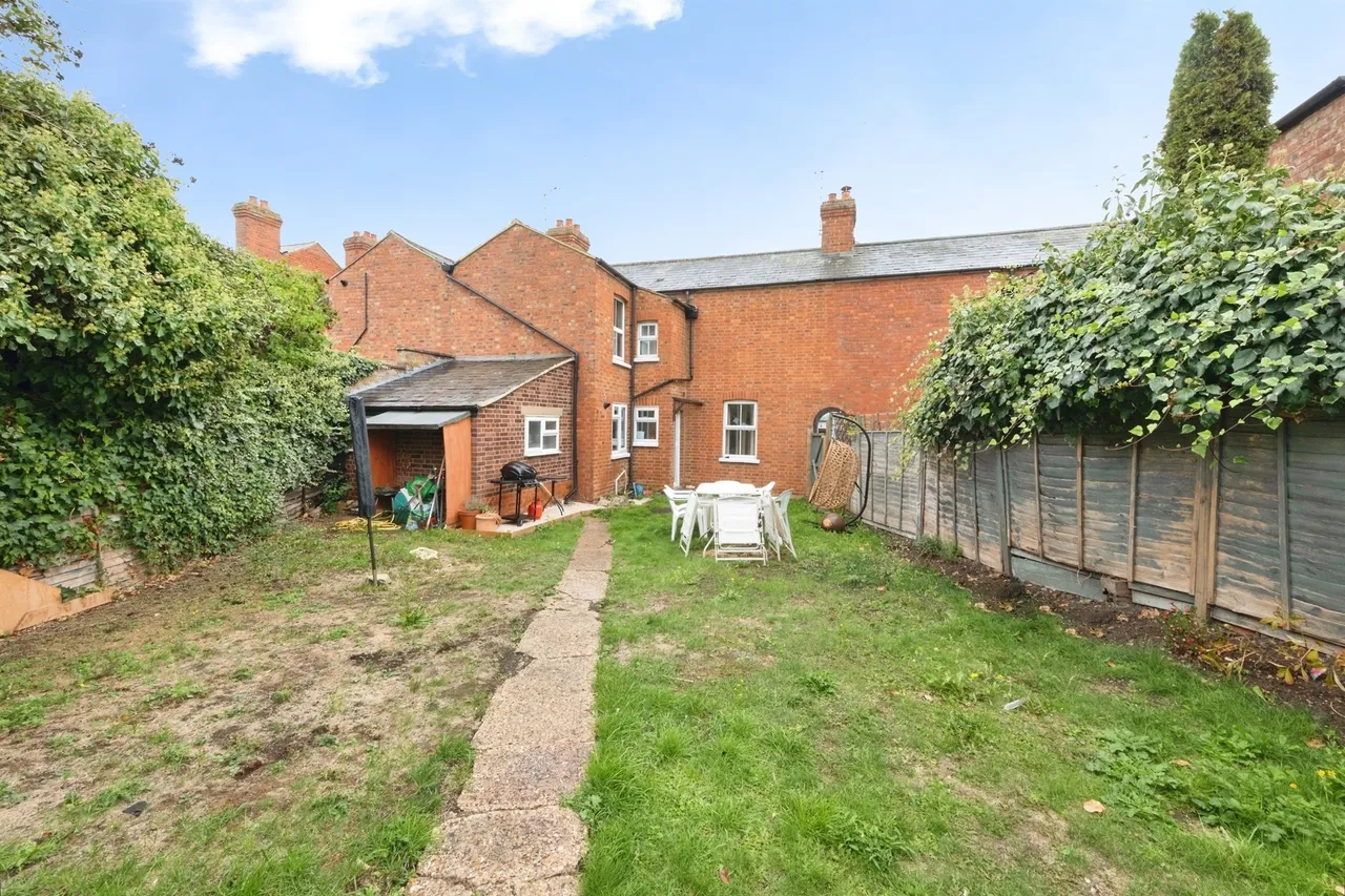 Wolverton Road, Newport Pagnell, MK16, photo 14