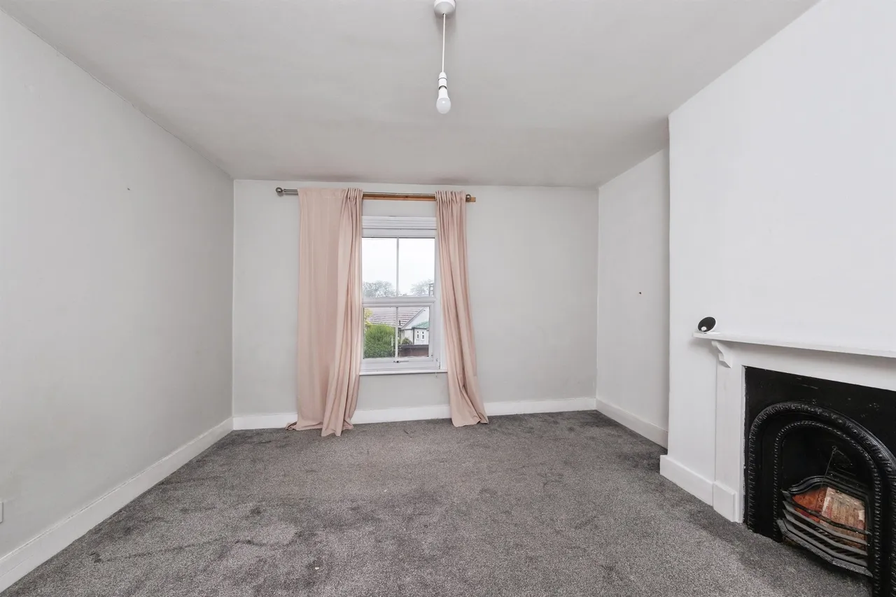 Wolverton Road, Newport Pagnell, MK16, photo 11