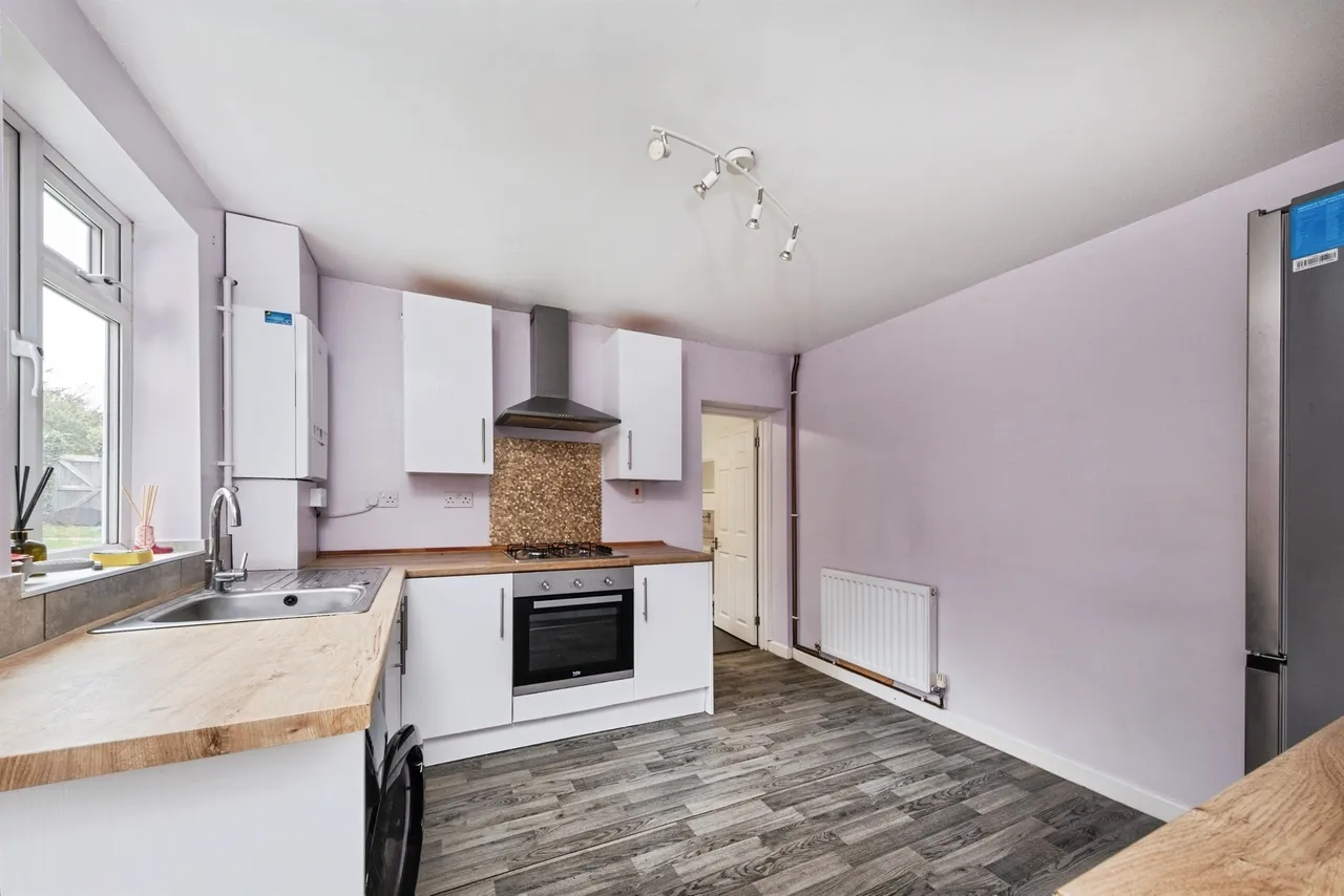 Wolverton Road, Newport Pagnell, MK16, photo 6