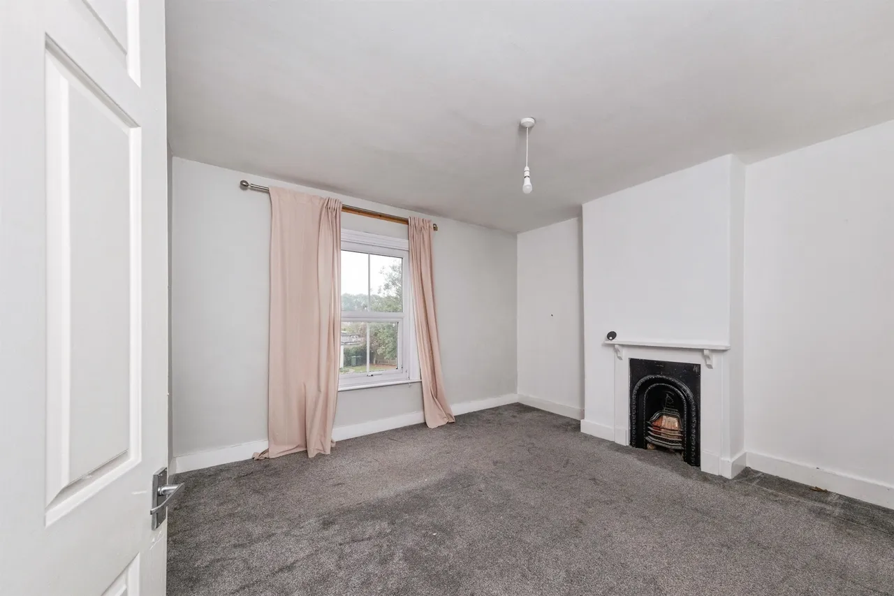 Wolverton Road, Newport Pagnell, MK16, photo 10
