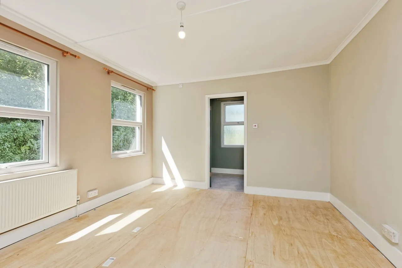 Oswald Place, Dover, Kent, CT17, photo 10
