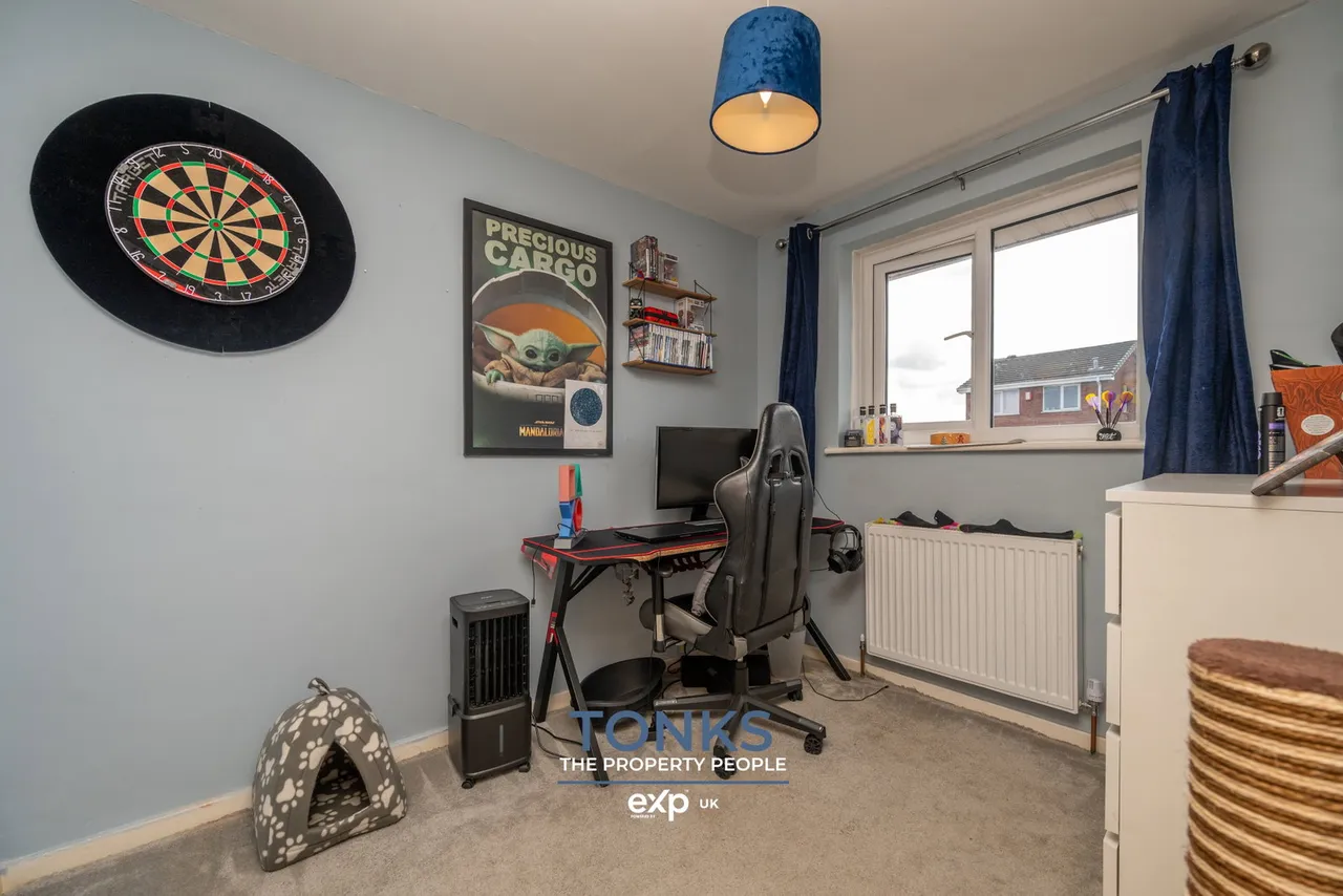 St. Brades Close, Tividale, Oldbury, B69 1NX, photo 9