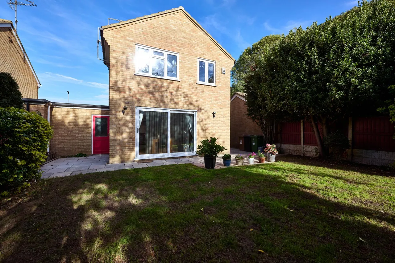 Stokesay Court, Peterborough, PE3, photo 22