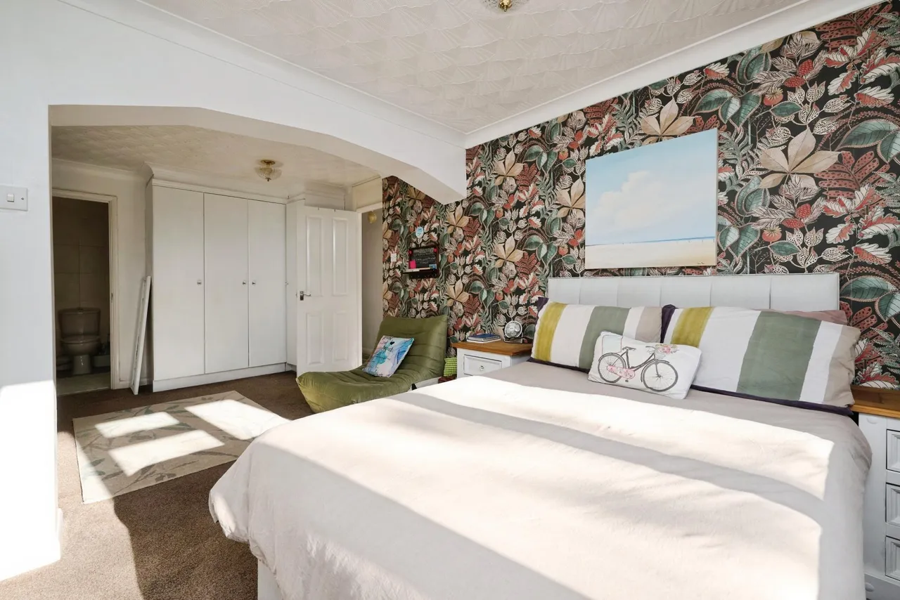 Stokesay Court, Peterborough, PE3, photo 12