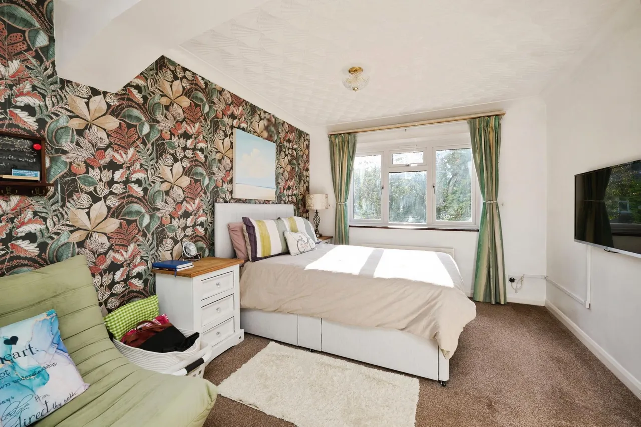 Stokesay Court, Peterborough, PE3, photo 11