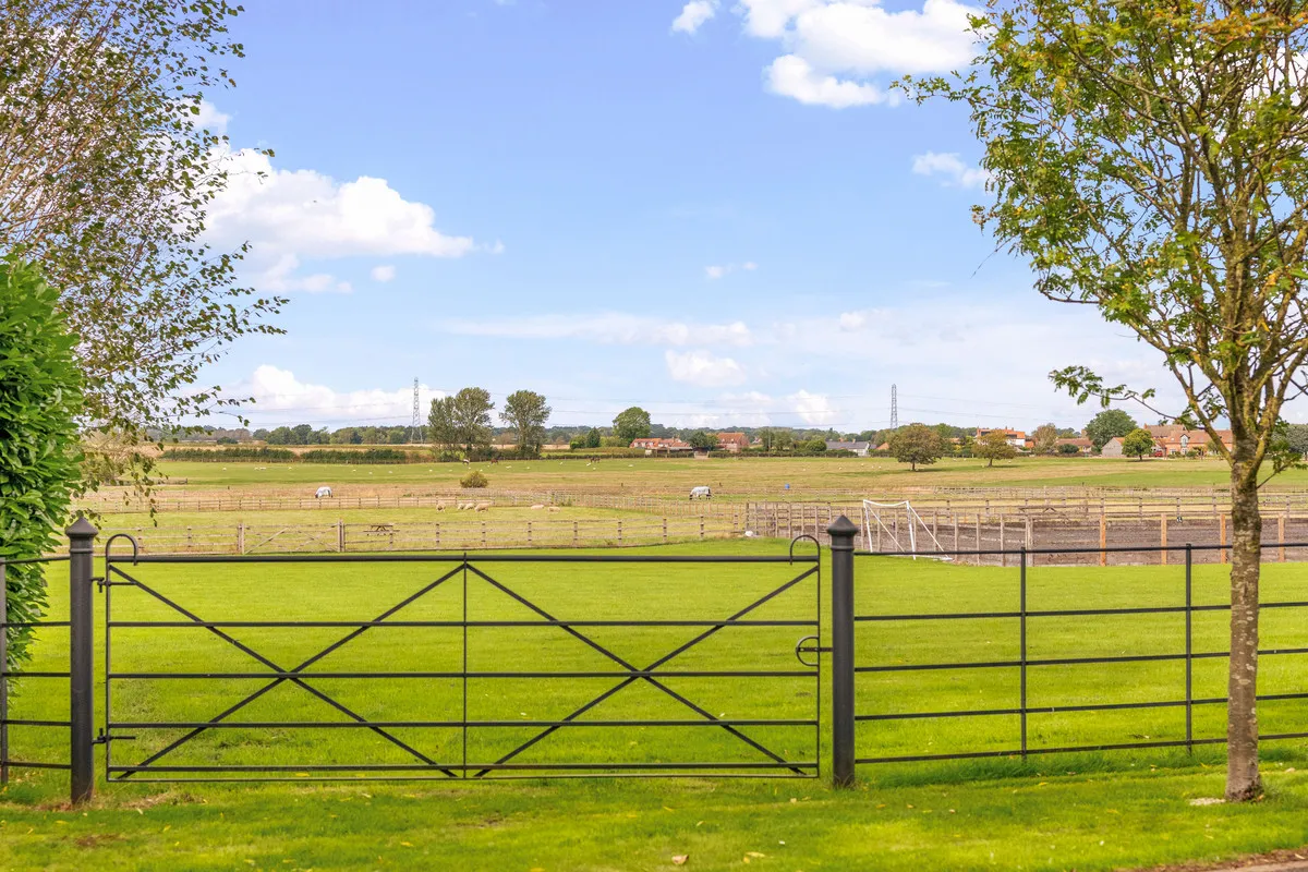 Main Street, Sibthorpe, NG23, photo 28