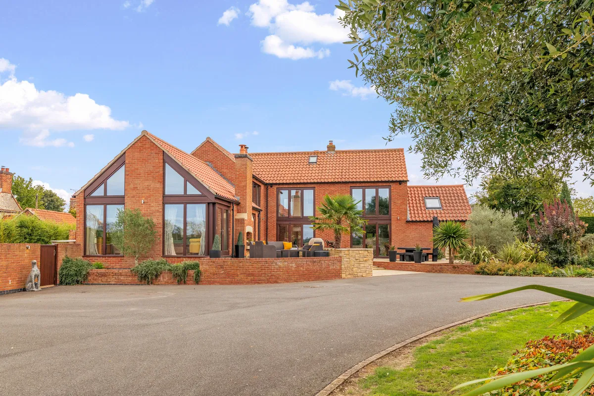 Main Street, Sibthorpe, NG23, photo 24