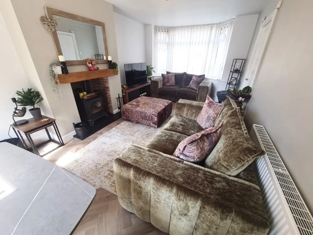 Dawlish Avenue, Droylsden, M43, photo 5