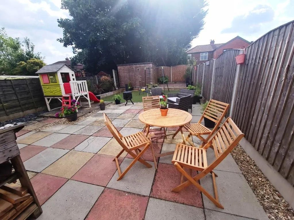 Dawlish Avenue, Droylsden, M43, photo 16