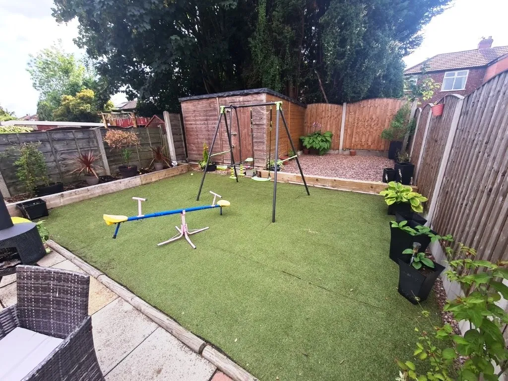 Dawlish Avenue, Droylsden, M43, photo 4