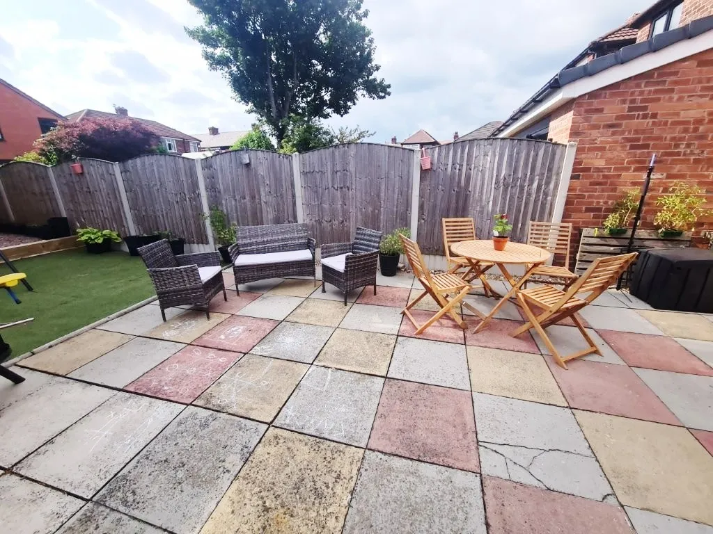 Dawlish Avenue, Droylsden, M43, photo 18
