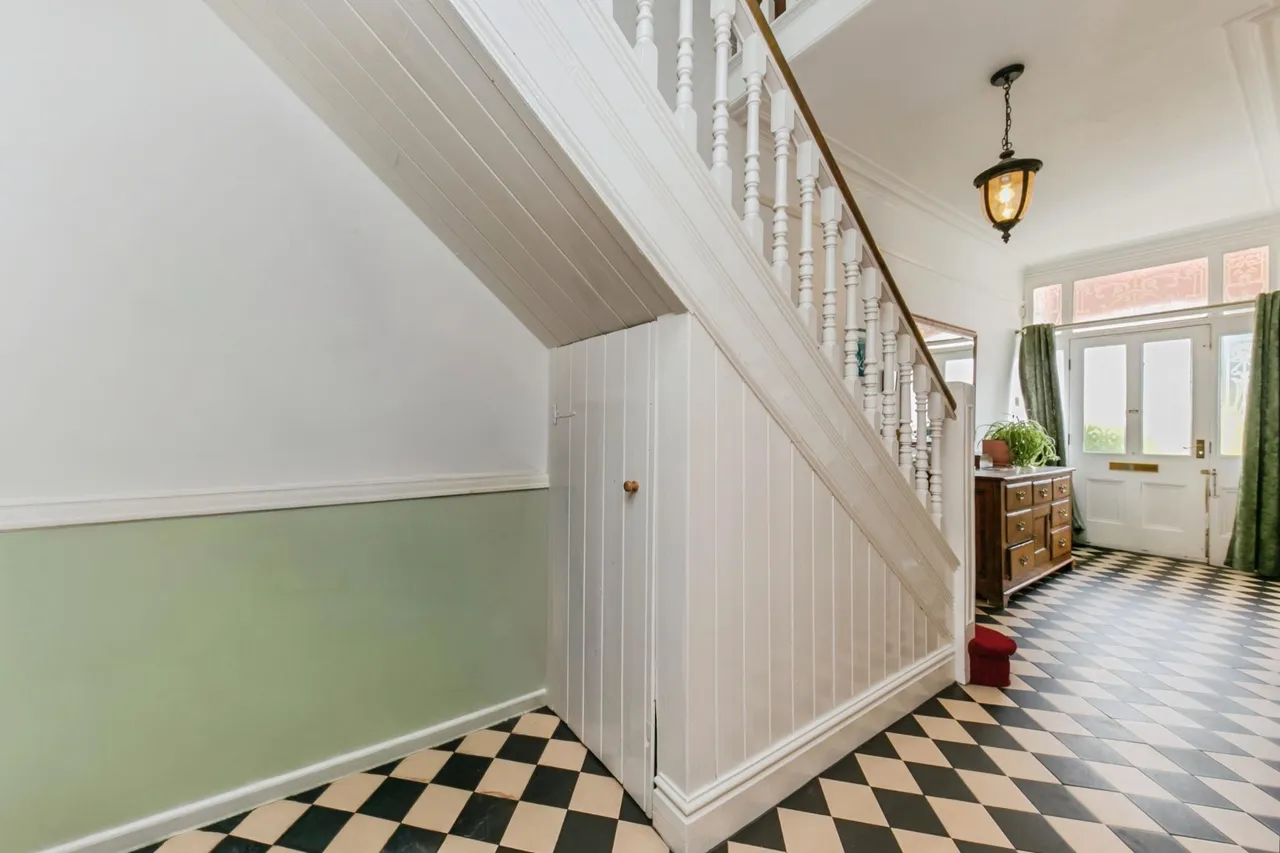 Crewe Road, Nantwich, CW5, photo 6