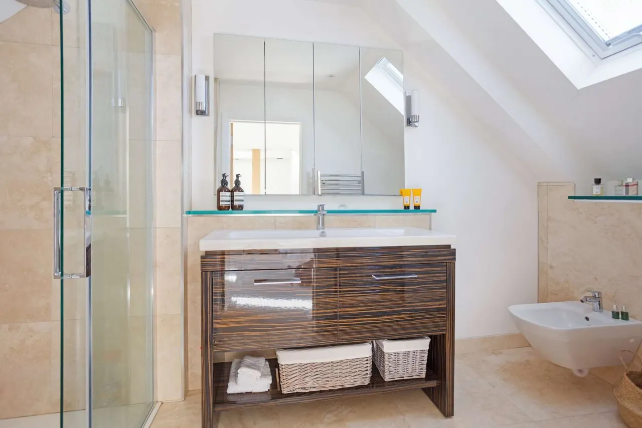 East Street, Petworth, GU28, photo 9