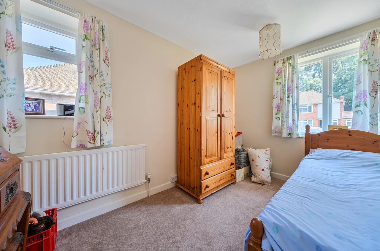 Arundel Road, Camberley, Surrey, GU15 1DL, photo 8
