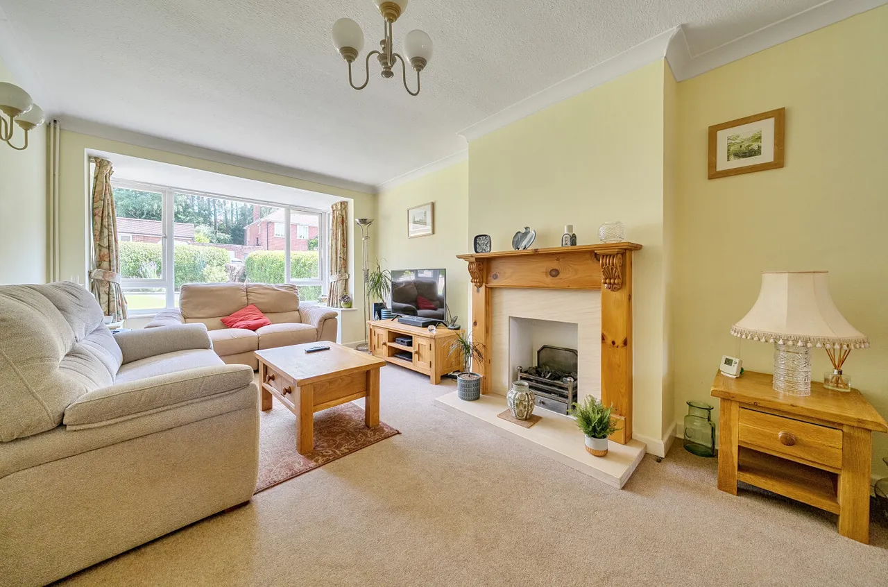 Arundel Road, Camberley, Surrey, GU15 1DL, photo 4