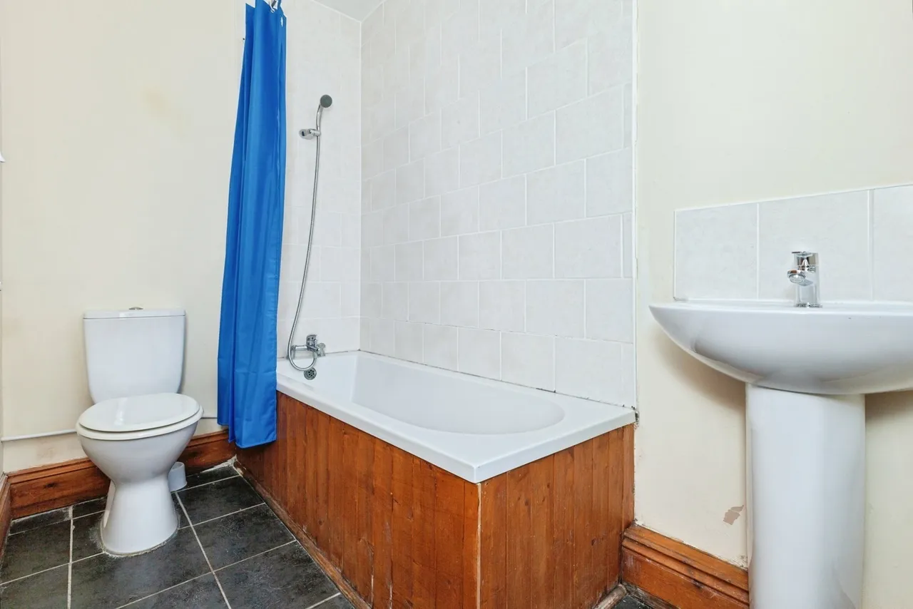 Fosse Road South, Leicester, LE3, photo 16