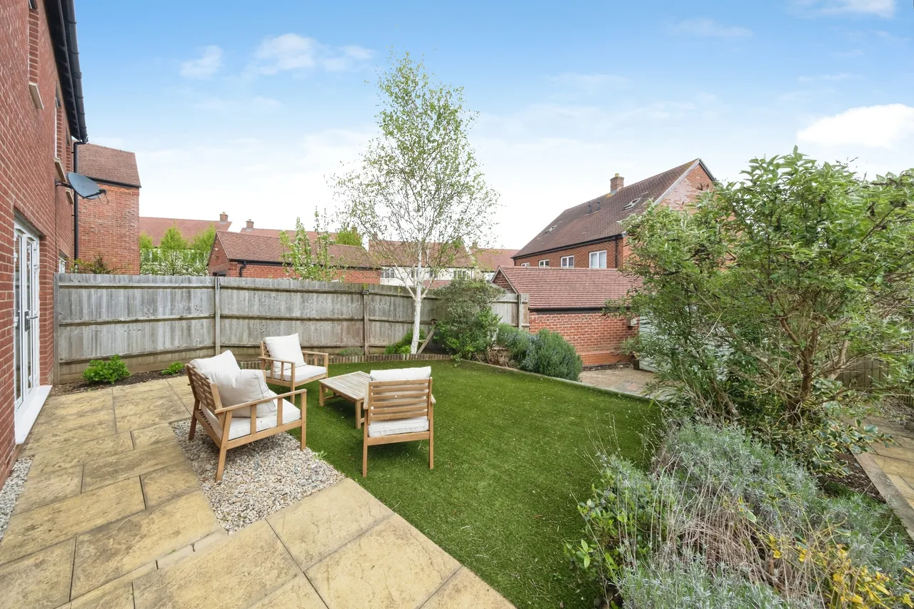 Horley Drive, Banbury, photo 2