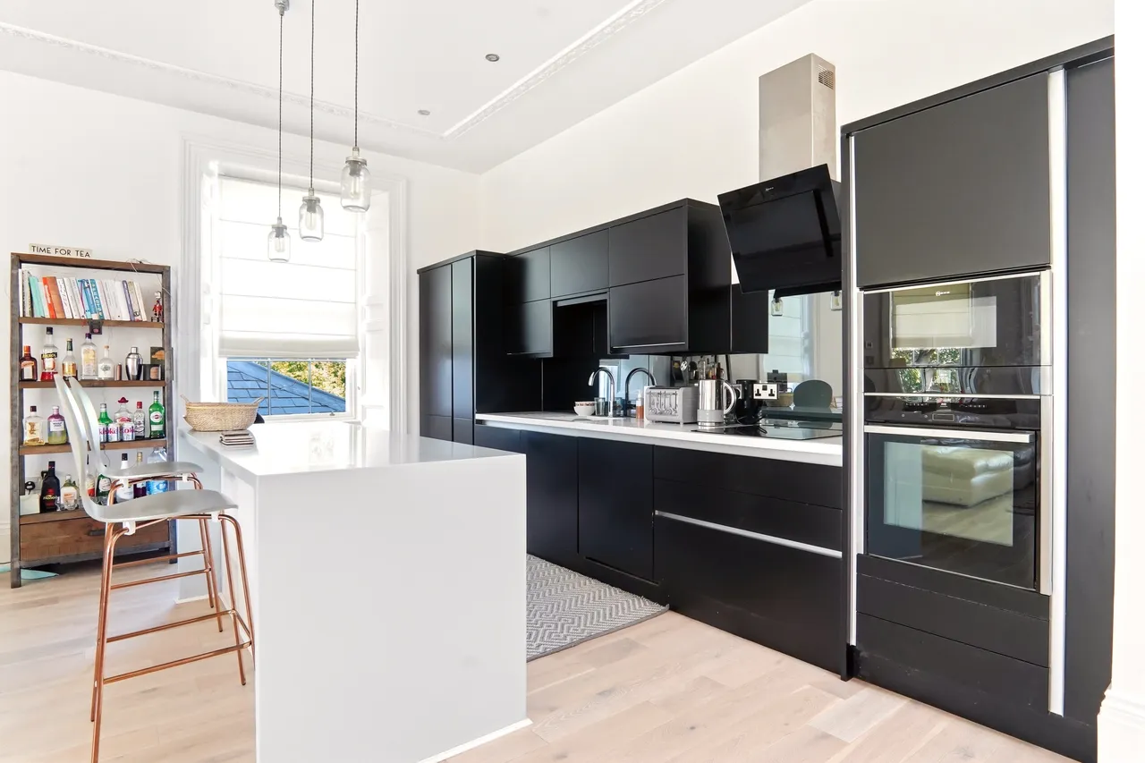 Lidgett Lane, Gledhow, LS8, photo 15