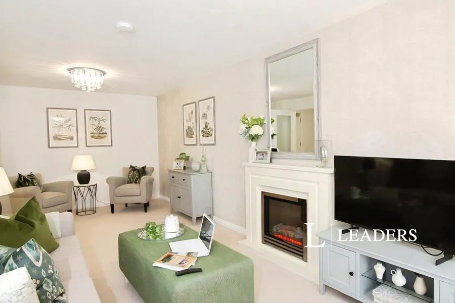 Swan Lane, Evesham, WR11, photo 4