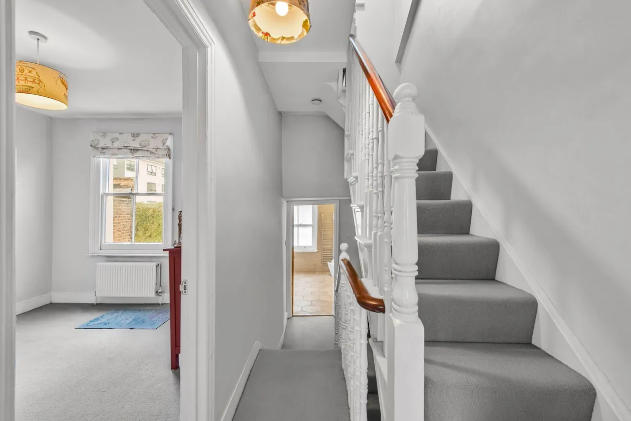 Waldeck Road, London, W4, photo 6
