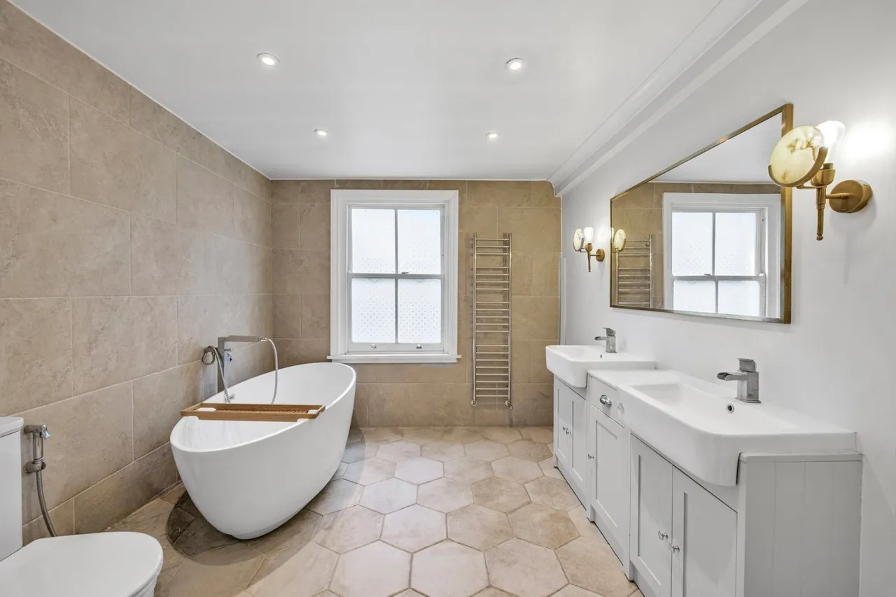 Waldeck Road, London, W4, photo 12