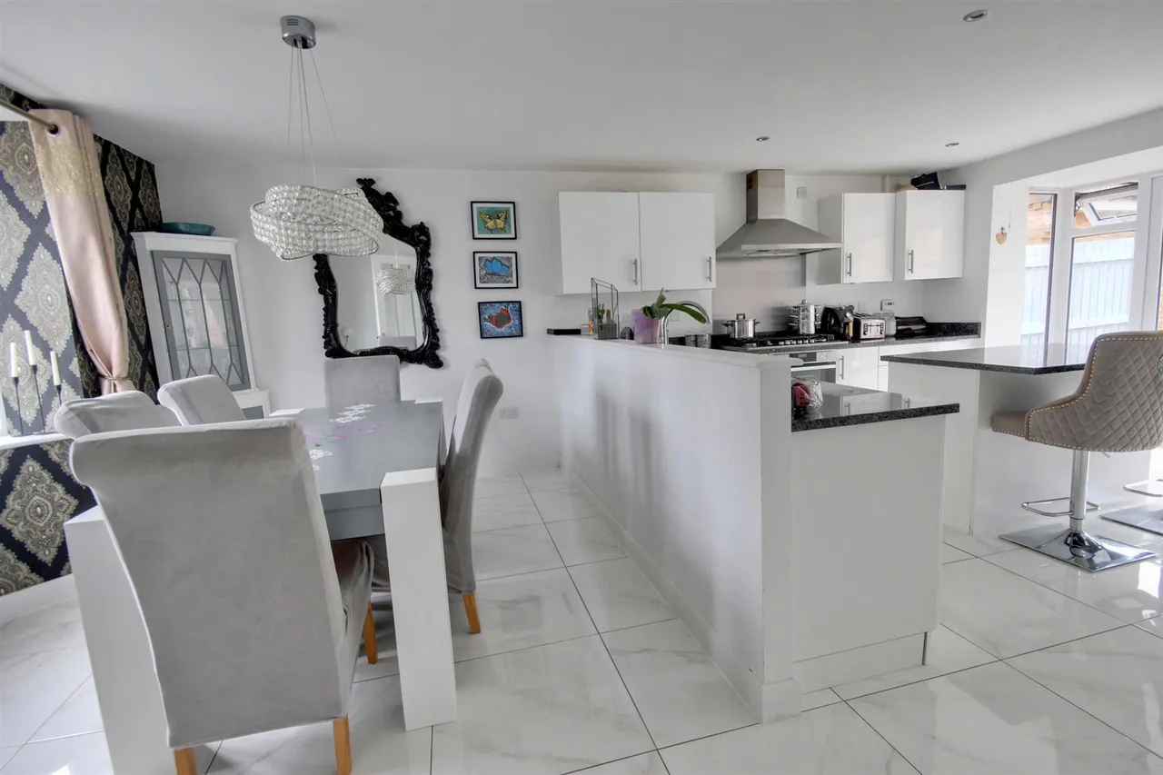 Newman Avenue, Beverley, photo 8