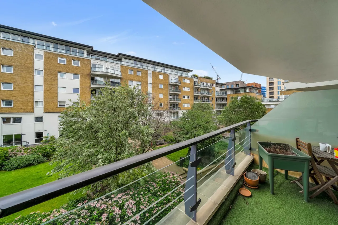 Anchor House, Riverside West, SW18, photo 12