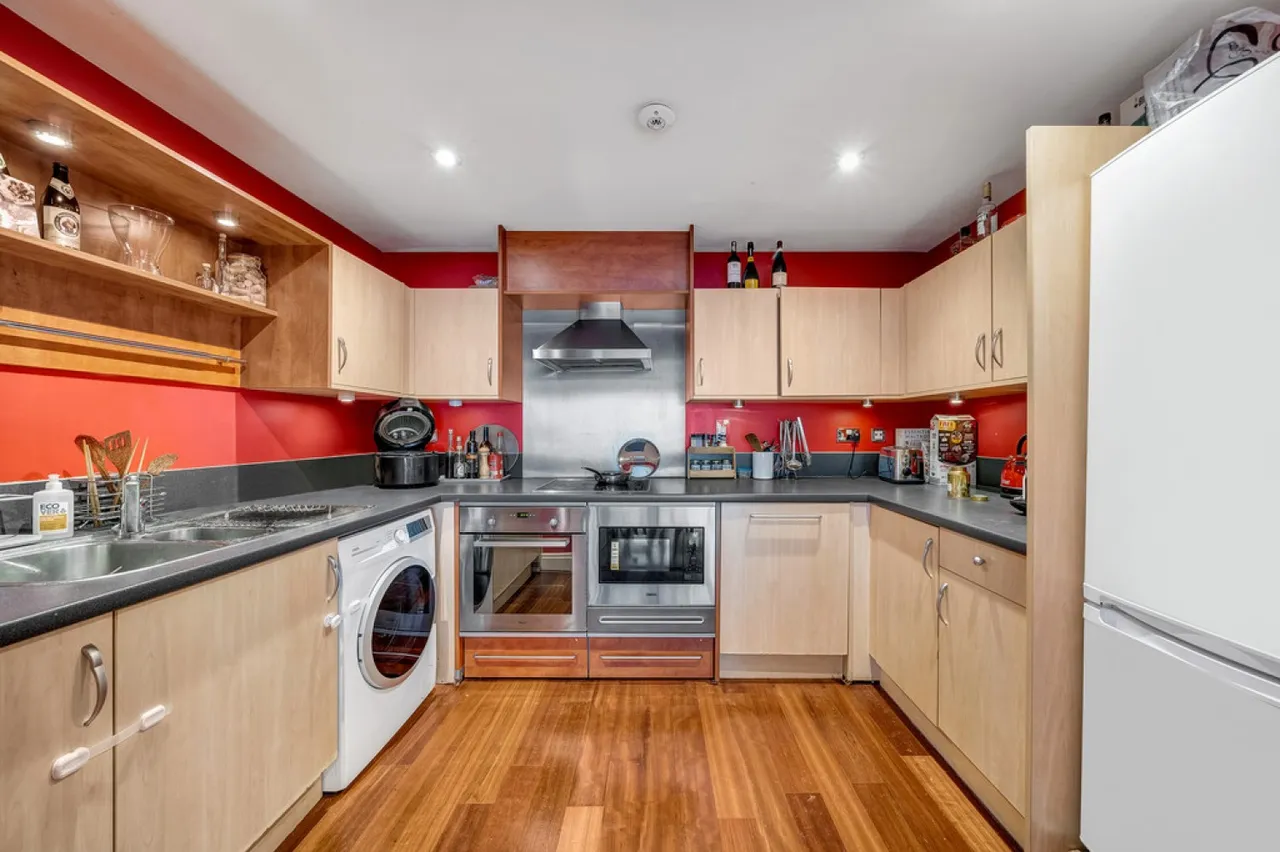 Anchor House, Riverside West, SW18, photo 4