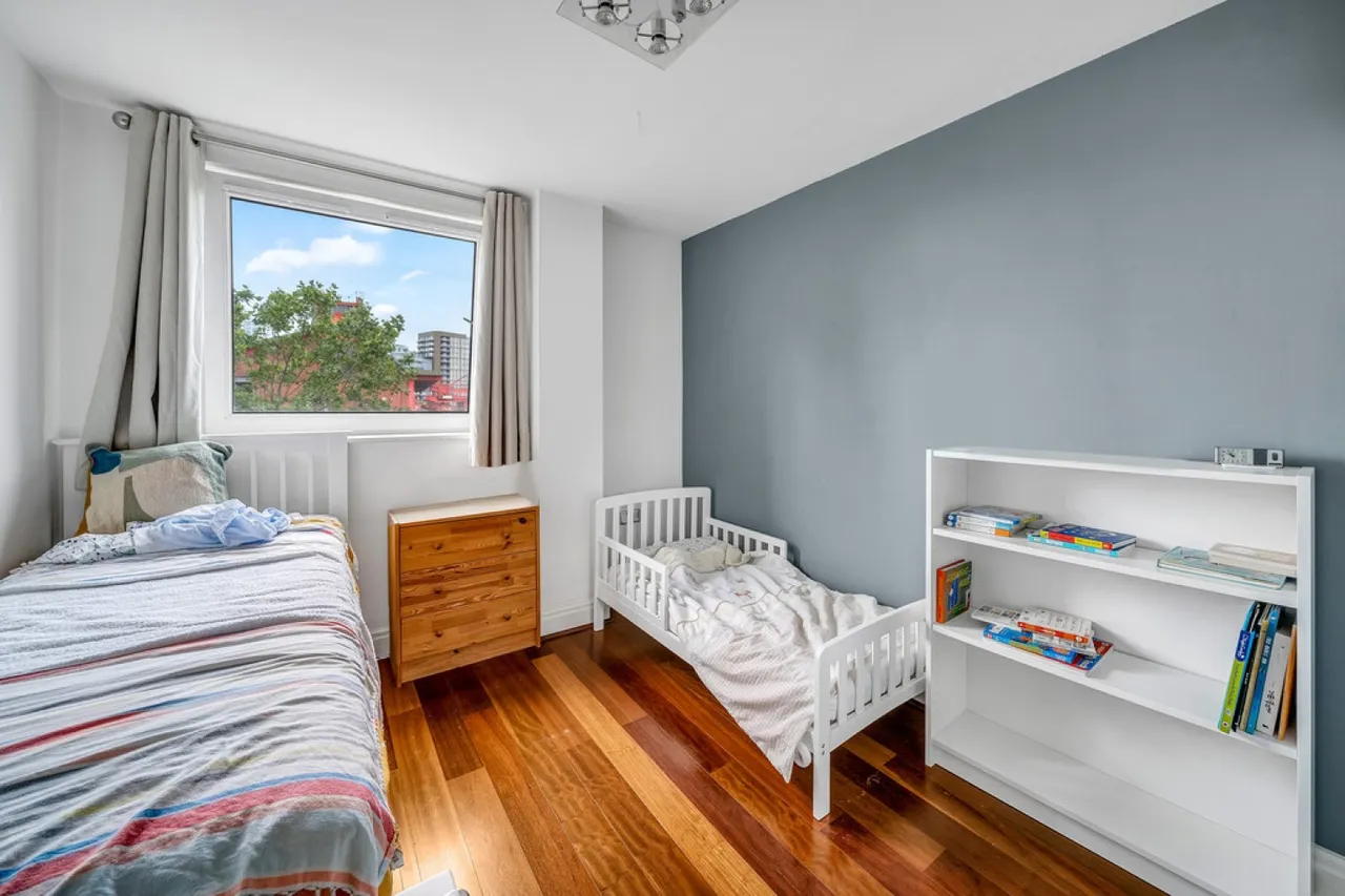 Anchor House, Riverside West, SW18, photo 8