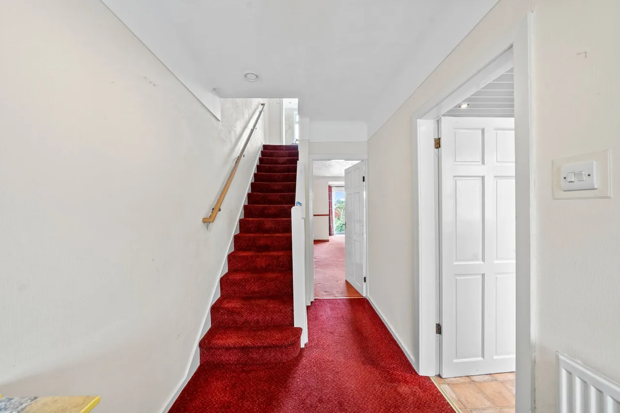 Hawkshead Road, Burtonwood, Warrington, Warrington, WA5 4PW, photo 5