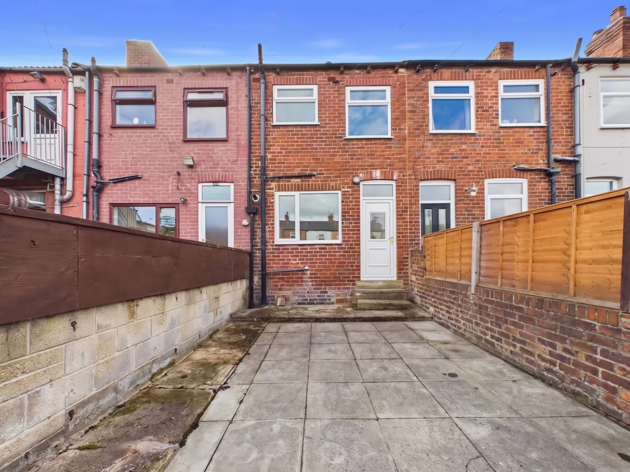 Wakefield Road, Featherstone, WF7, photo 18